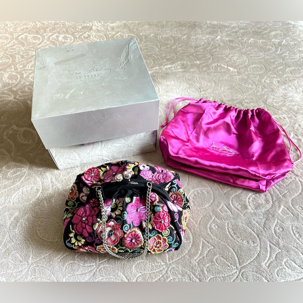 VTG VERA BRADLEY 25 YEARS LIMITED EDITION FLORAL EMBROIDERED KISS LOCK PURSE BAG